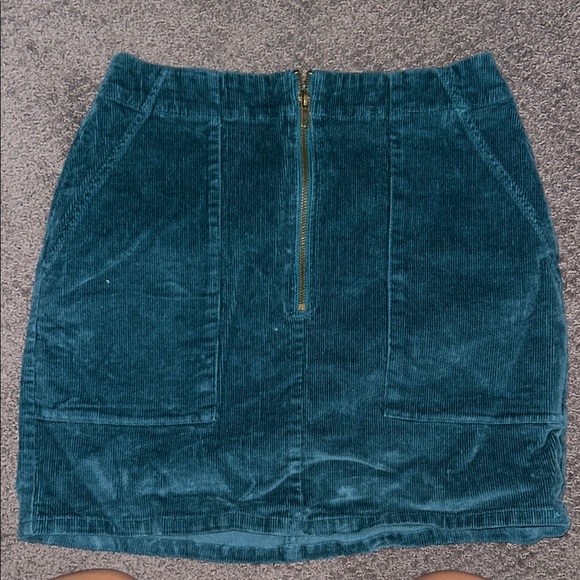 Wild Fable Green Mini Pencil Skirt Casual - Picture 3 of 3